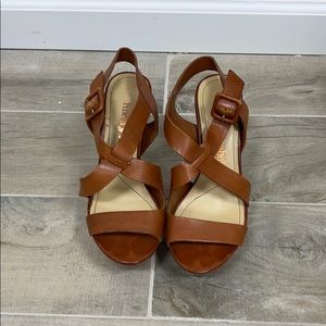 Luxury rebel platform sandals